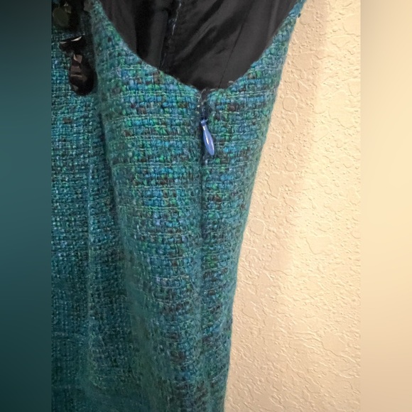 👗C. Wonder tweed Dress - Picture 4 of 16